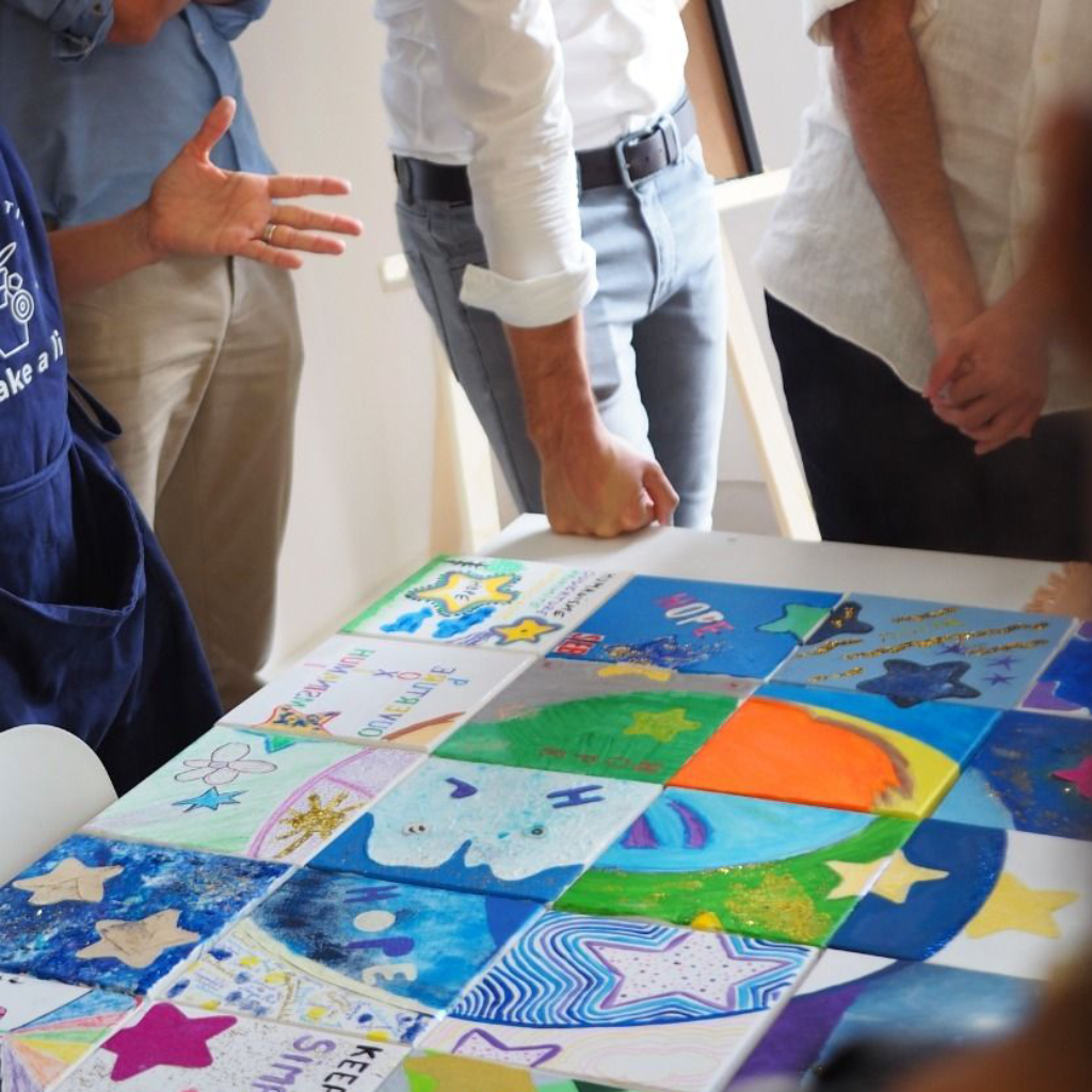 Team-building-liezo-cooperativo-contraportada Lienzo cooperativo Teambuilding Pasa la risa