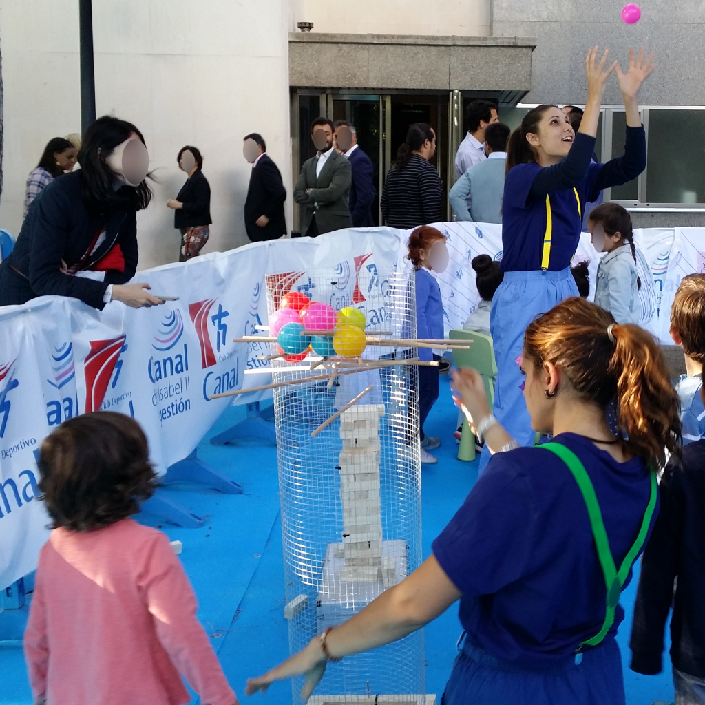 Family day para empresas en madrid Team building Pasa la risa