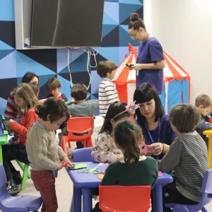 Family day para empresas en madrid Team building Pasa la risa