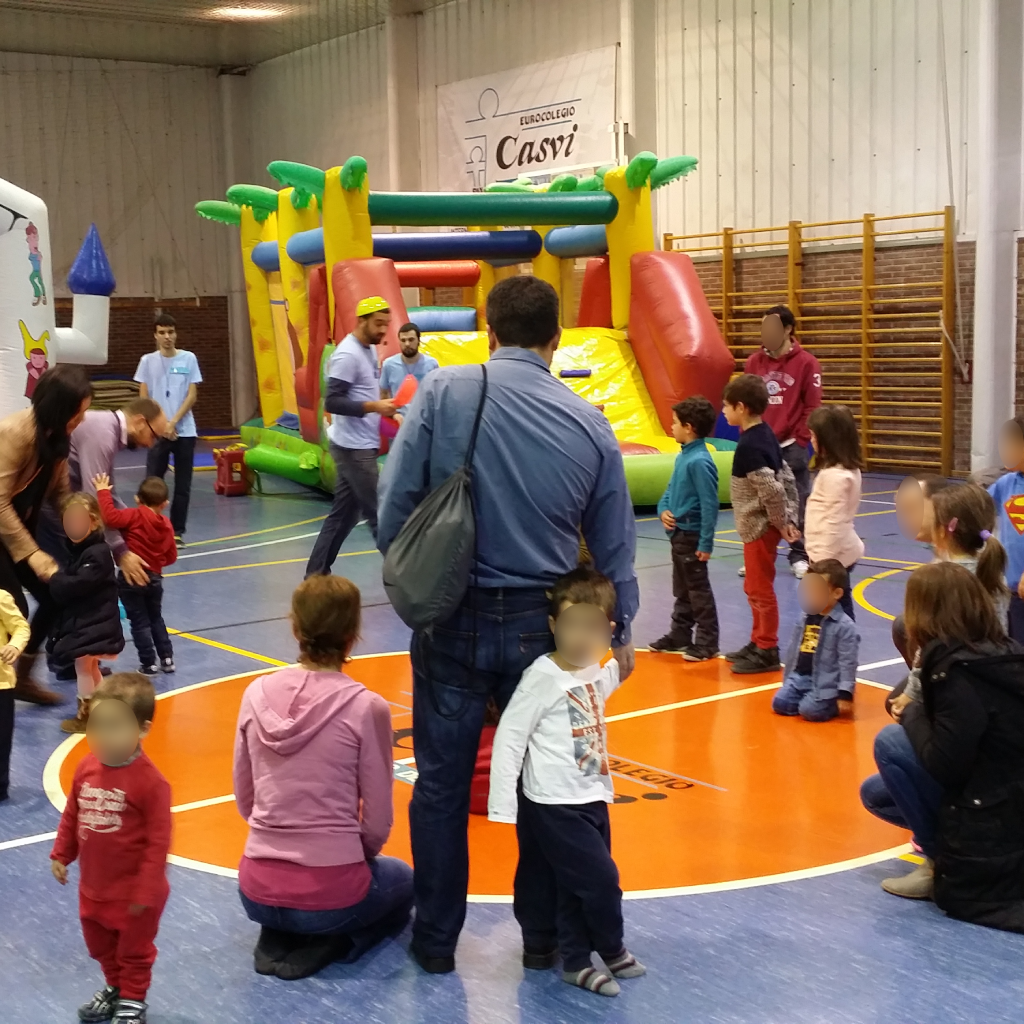 Family day para empresas en madrid Team building Pasa la risa